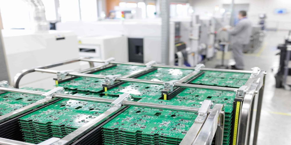 PCB製程複雜嗎？了解電路板材質與製造，找到合適的PCB廠商！-1